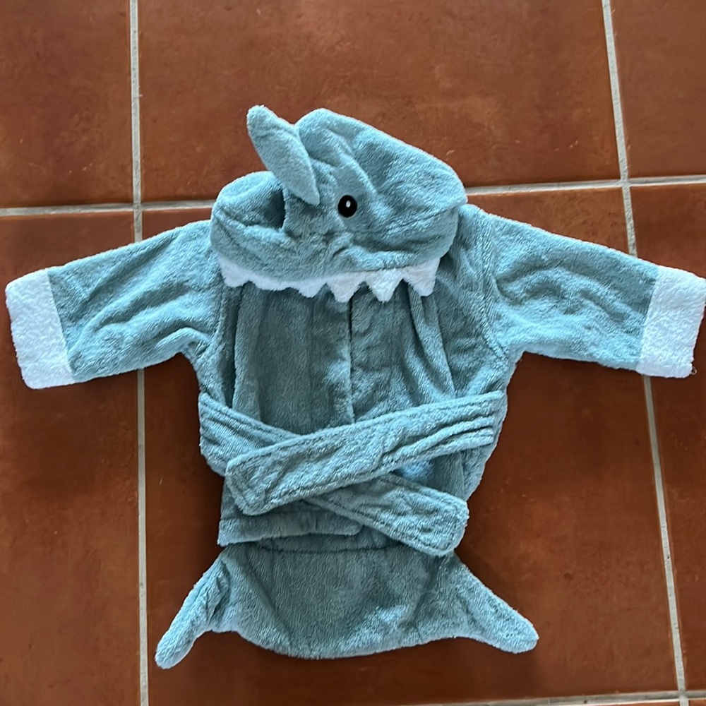 Baby Shark Robe
